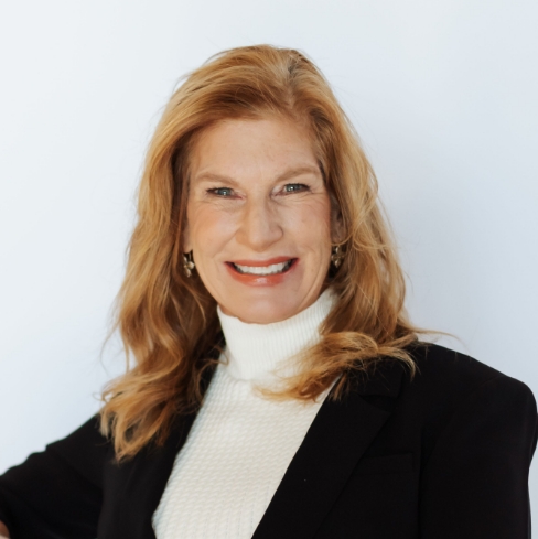 cosmetic dentist Dr. Kimberly Corrigan-Dankworth in Oceanside
